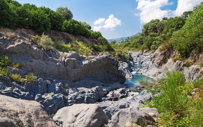 Un viaggio alla scoperta delle Gole dell’Alcantara in Sicilia